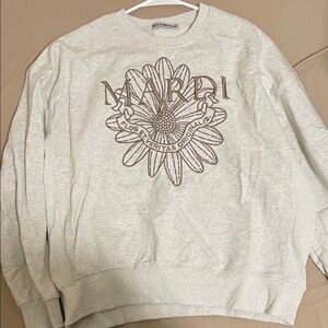 Mardi Light Gray Crewneck Sweater
